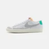 Nike Sportswear Blazer 77 Vntg Unisex - Zapatillas - White/Grey Fog/Light Menta/Sail-Black/Team Orange 1 Nike Sportswear Blazer 77 Vntg Unisex - Zapatillas - White/Grey Fog/Light Menta/Sail-Black/Team Orange -Geox Ventas 5766bb6de922414dafc2da4c1f590084 scaled