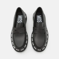 MOSCHINO Label - Zapatos De Vestir - Nero -Geox Ventas 6260d3ab58c94b36843b6f599e6f26dd scaled