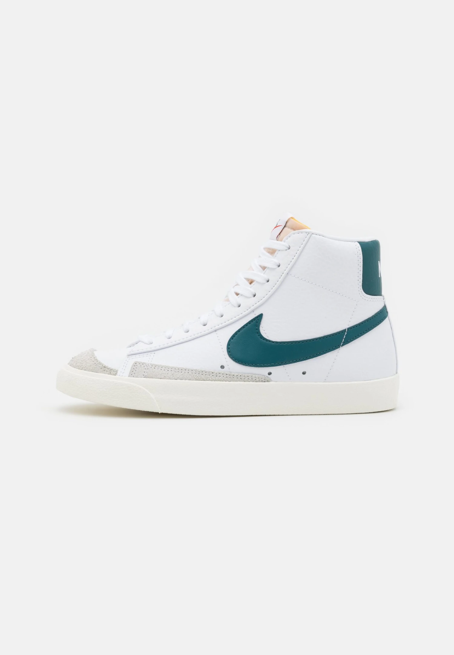 Nike Sportswear Blazer Mid '77 Vntg - Zapatillas Altas - White/Dark Teal Green/Sail/White/Black/Team Orange 3 Nike Sportswear Blazer Mid '77 Vntg - Zapatillas Altas - White/Dark Teal Green/Sail/White/Black/Team Orange