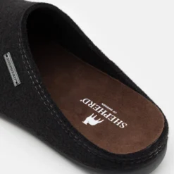 Shepherd Jon - Pantuflas - Black 13 Shepherd Jon - Pantuflas - Black -Geox Ventas 7cde75e20bf8461c9a6252e8c19869d2 scaled