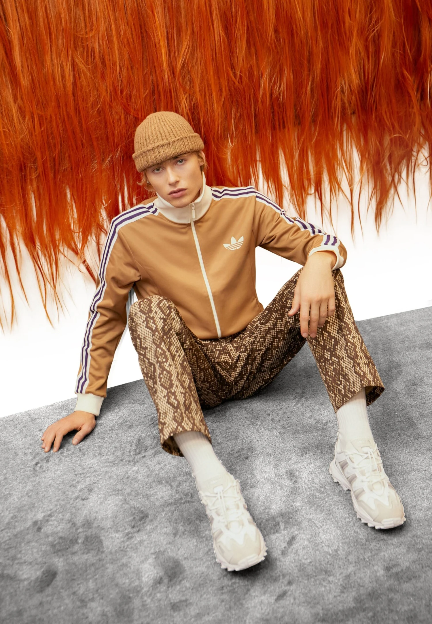 Adidas Originals Hyperturf Adventure Unisex - Zapatillas - Cloud White Grey One Silver Metallic 5 Adidas Originals Hyperturf Adventure Unisex - Zapatillas - Cloud White Grey One Silver Metallic - Imagen 3