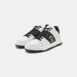 Roberto Cavalli Zapatillas - White/Black 9 Roberto Cavalli Zapatillas - White/Black -Geox Ventas cee3e1c94f8048448946490297519ccf scaled