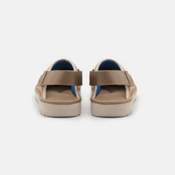 Ugg Goldencoast Clog - Sandalias Planas - Sand/Santorini -Geox Ventas dbefc085f4b4429592d19cbf0523306f scaled